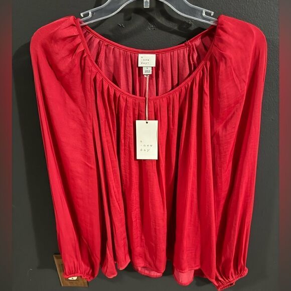 A New Day Balloon long-sleeve popover blouse Red NWT Size L - Picture 6 of 10
